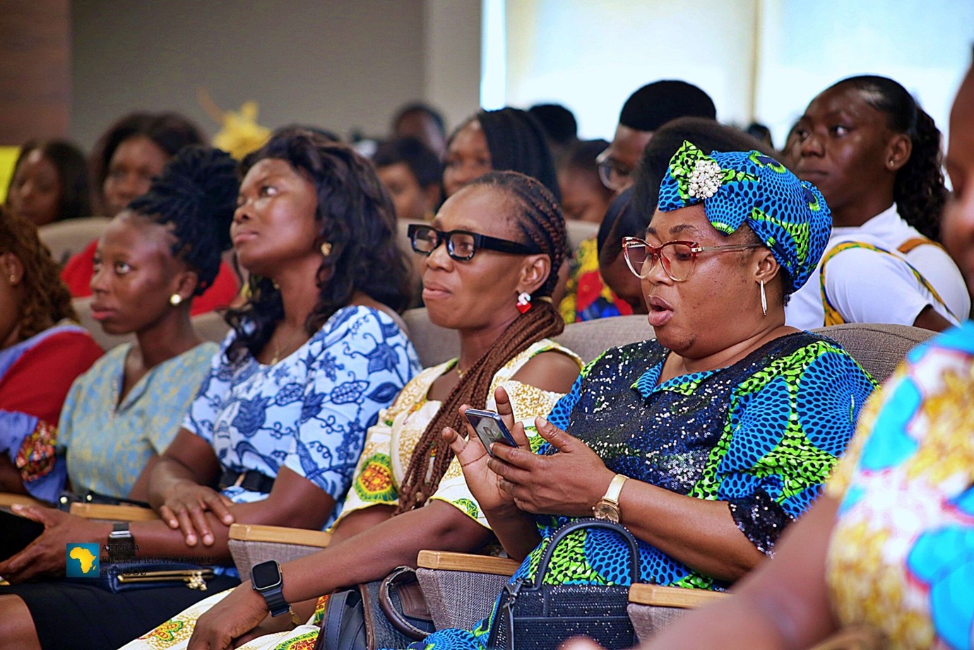 Boardroom Experience - AES Photos